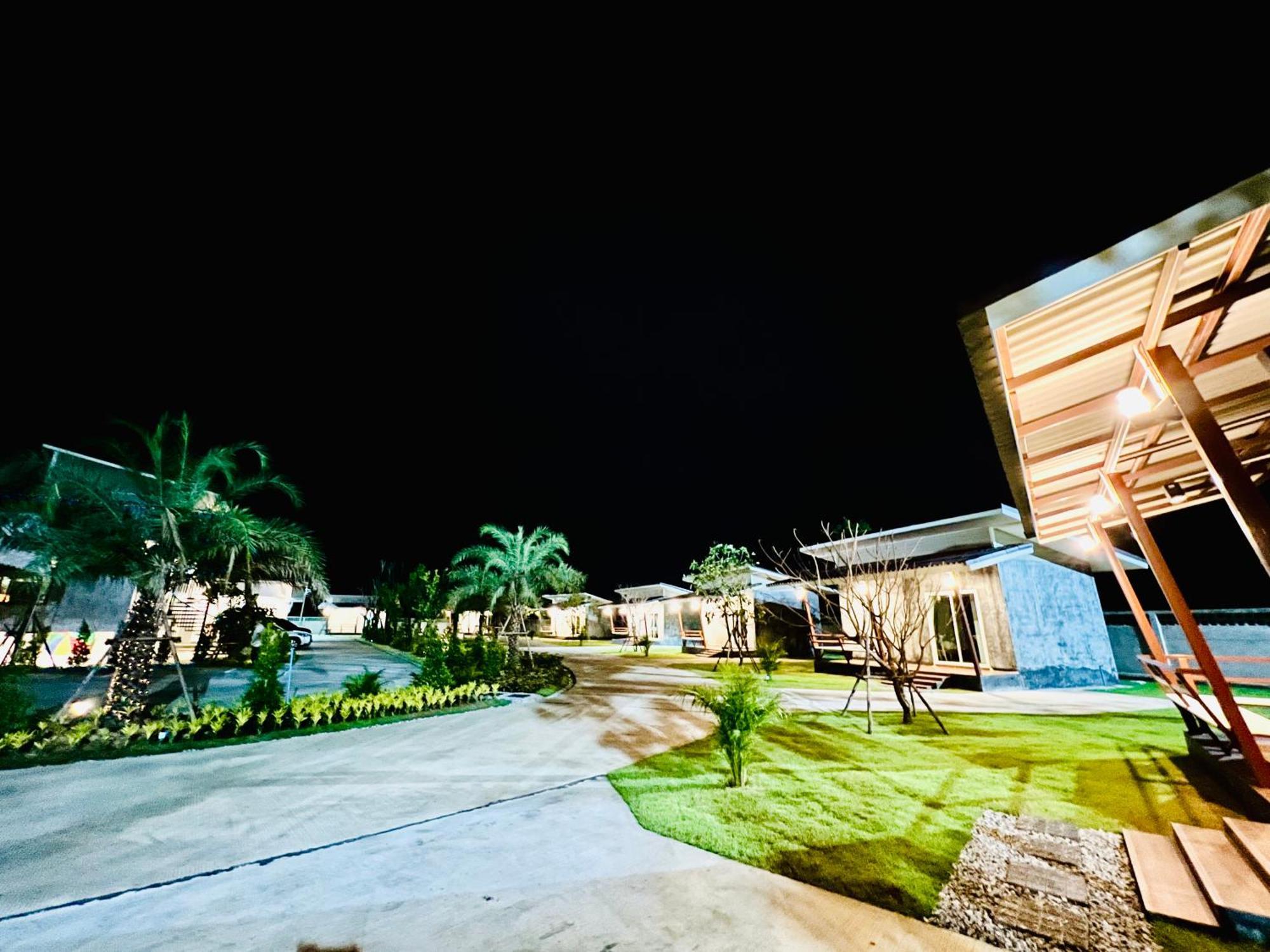 Farm View Resort @Uthai Thani ฟาร์มวิว รีสอร์ท อุทัยธานี Nong Khayang Zewnętrze zdjęcie